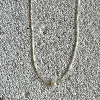 Shelly Pearl Choker Necklace